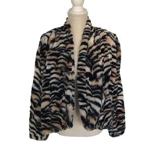 Kate Rosy size small fully lined super soft and fuzzy short jacket